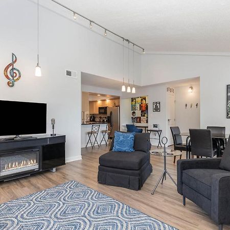 Large, Stunning Elvis Themed Condo,10 Min From Cvg Florence Exterior foto